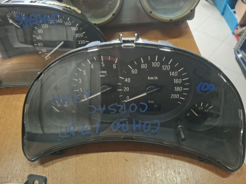 Ceasuri de bord  Zafira A   Corsa C  Mondeo  Polo 6N Lupo Passat  Mini