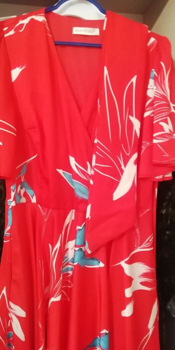 Платье женское красное