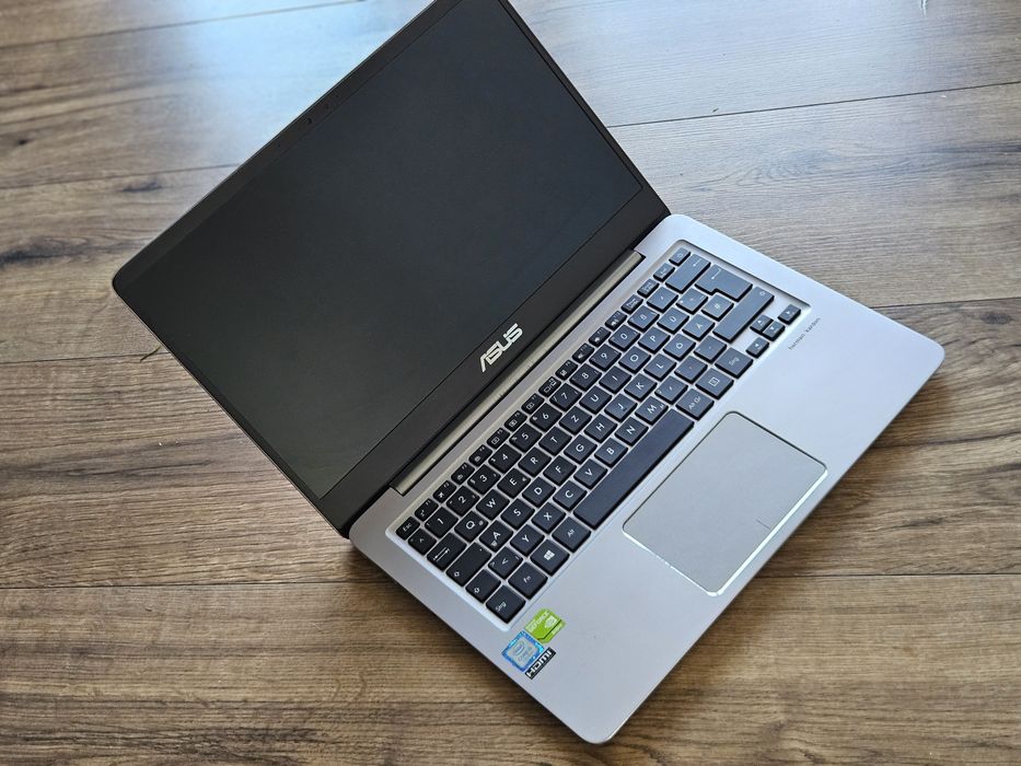 Laptop Gaming Asus Zenbook Intel i5 7th 8GB DDR4 256 SSD + 1TB HDD 2 placi video taste iluminate 14" fullhd carcasa metalica