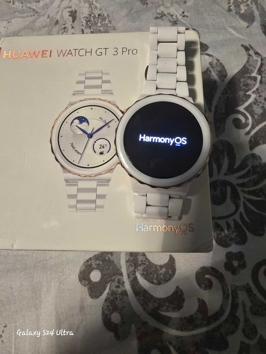 Смарт часовник Huawei Watch GT 3 Pro Titanium, 43 mm, White/White