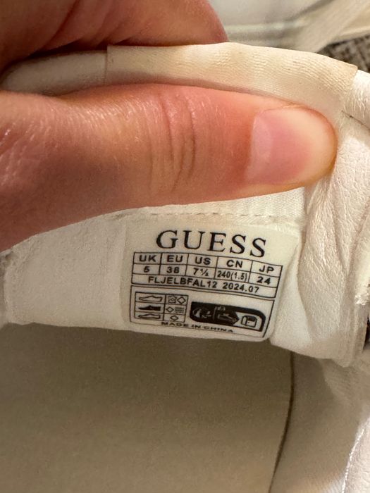 Guess elbina дамски бели маратонки