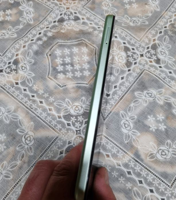 Motorola G 54 5g  като нова.