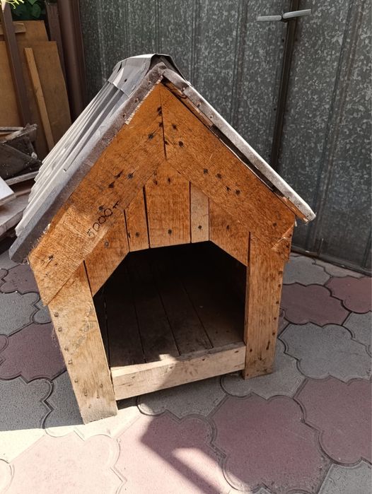 Продам будку для собак