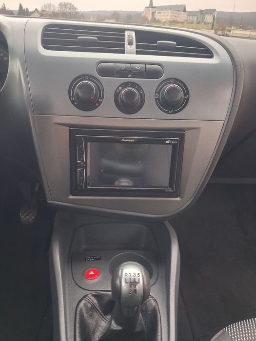 Seat Leon 1.6 MPI / 102Cp