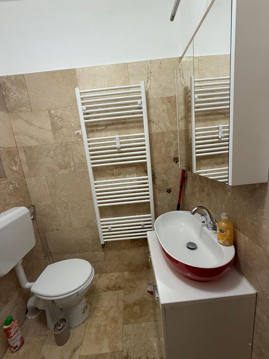 Inchiriez apartament 2 camere strada Castelului
