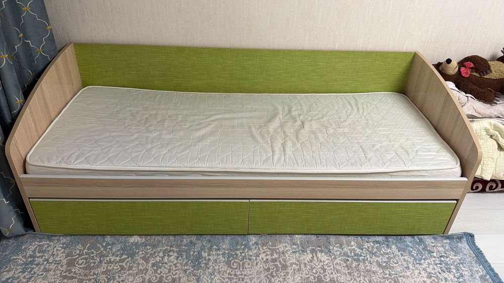 Продам кровати в хорошем состоянии.