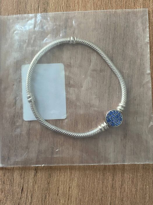 Продается браслет Pandora