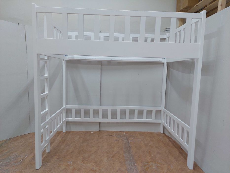 Pat etajat cu spatiu de joaca sau birou.Cod 1009