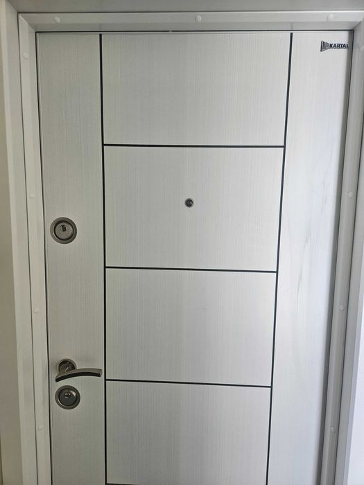 Продава се Тристаен апартамент в София, Надежда 2 - 67 кв.м за 1690 €/кв.м - Снимка #11