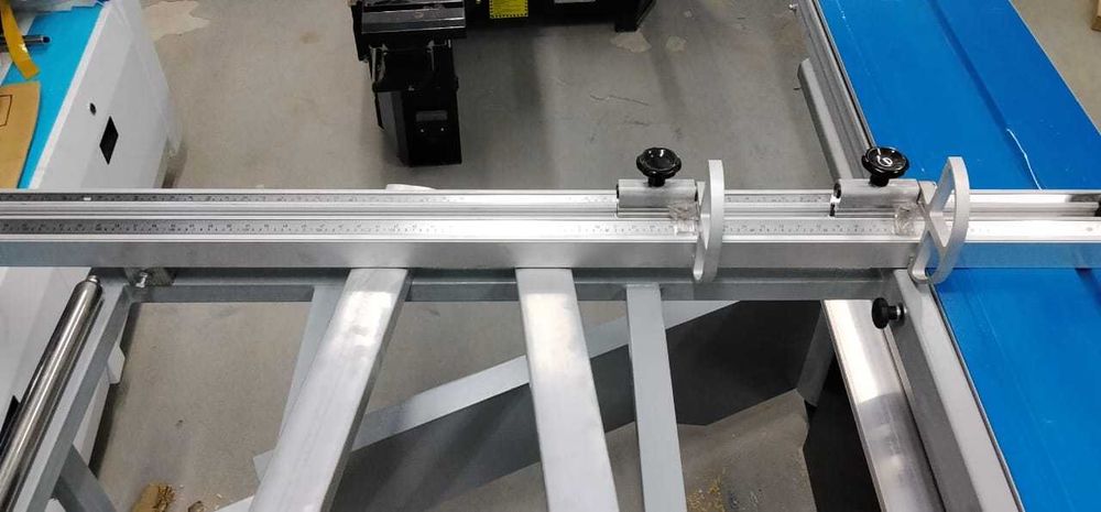 форматно распиловочный станок MJ 45YA(3200)