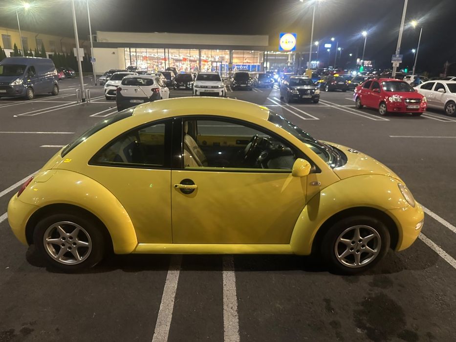 VOLKSWAGEN Beetle 2001 — imagine 5