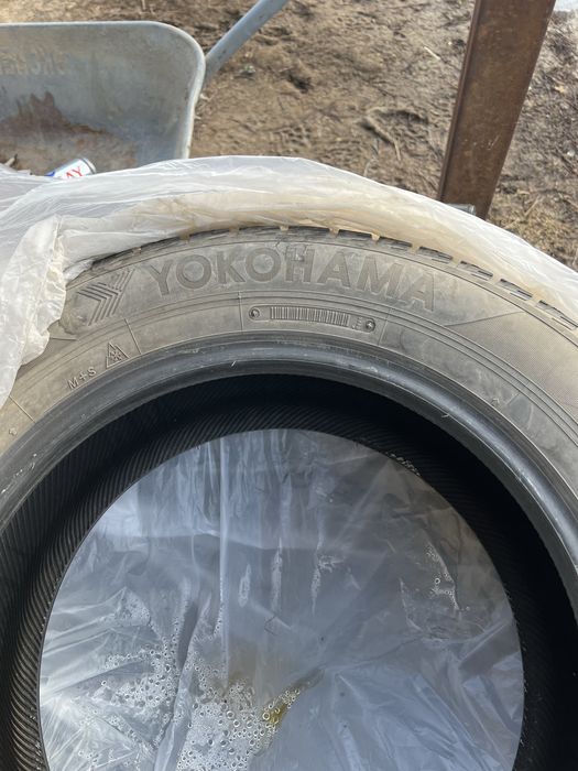 Шины зимние 215/60/16