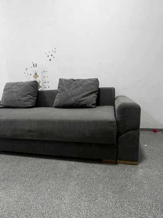 Продаю диван в отличном состоянии