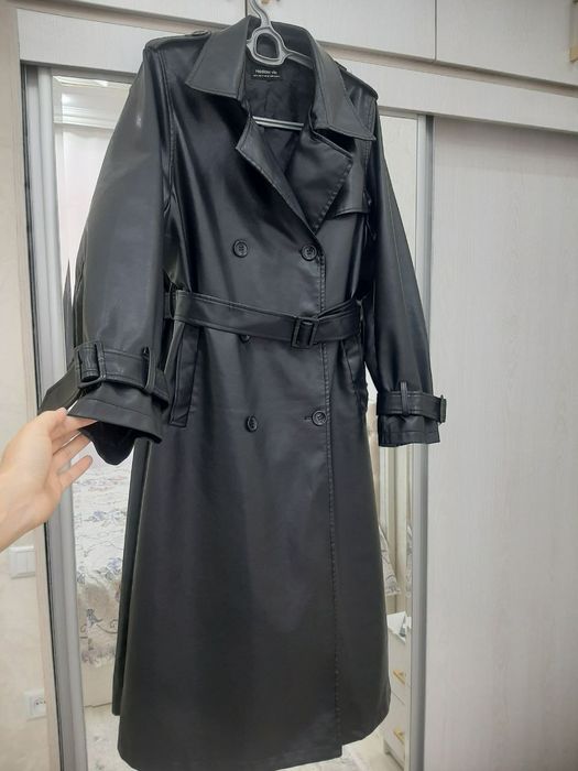 Тренч Hestovr viio из эко-кожи