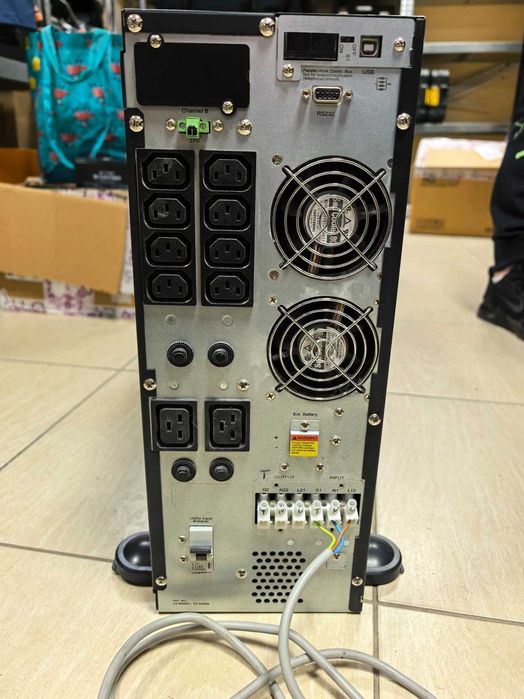 UPS Legrand Daker DK Plus 6kVA - UPS (rack-tower / extended battery)
