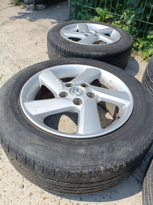 Jante aliaj Mazda R16 și cauciucuri vara