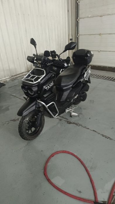 Скутер танк продам срочно