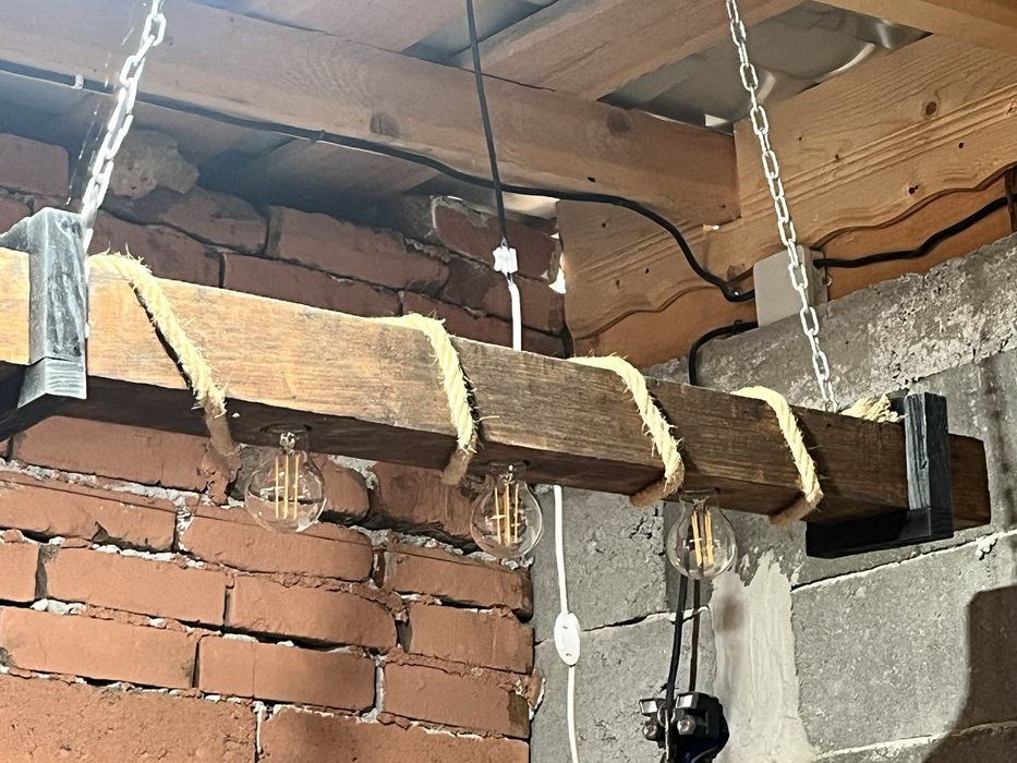 Изработка на дървени полилеи за барбекю, веранда, механа