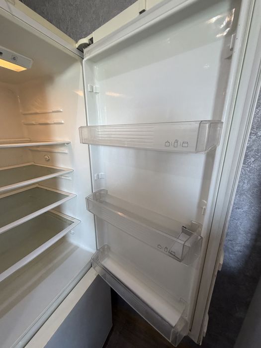 Продам холодильник LG б/у