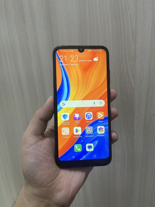 Продам Huawei Y6s 3/64GB