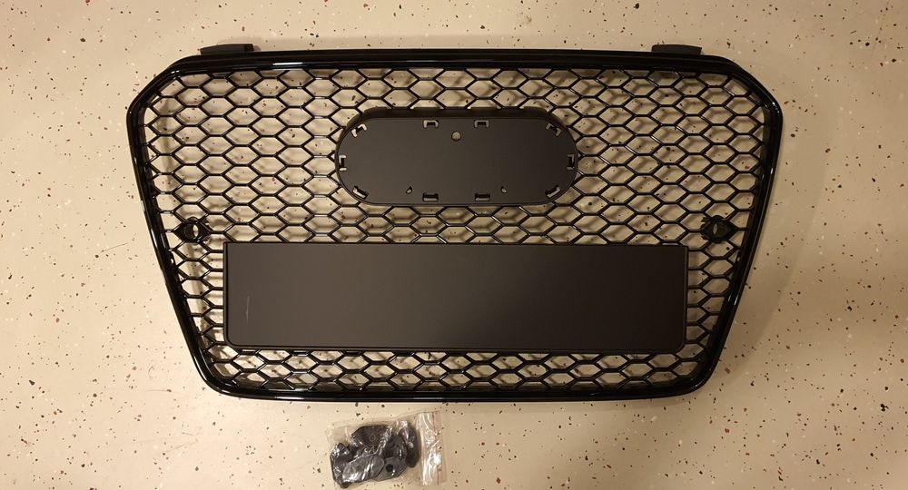 Grila RS5 STYLE Audi A5 11-16 (GLOSSY)