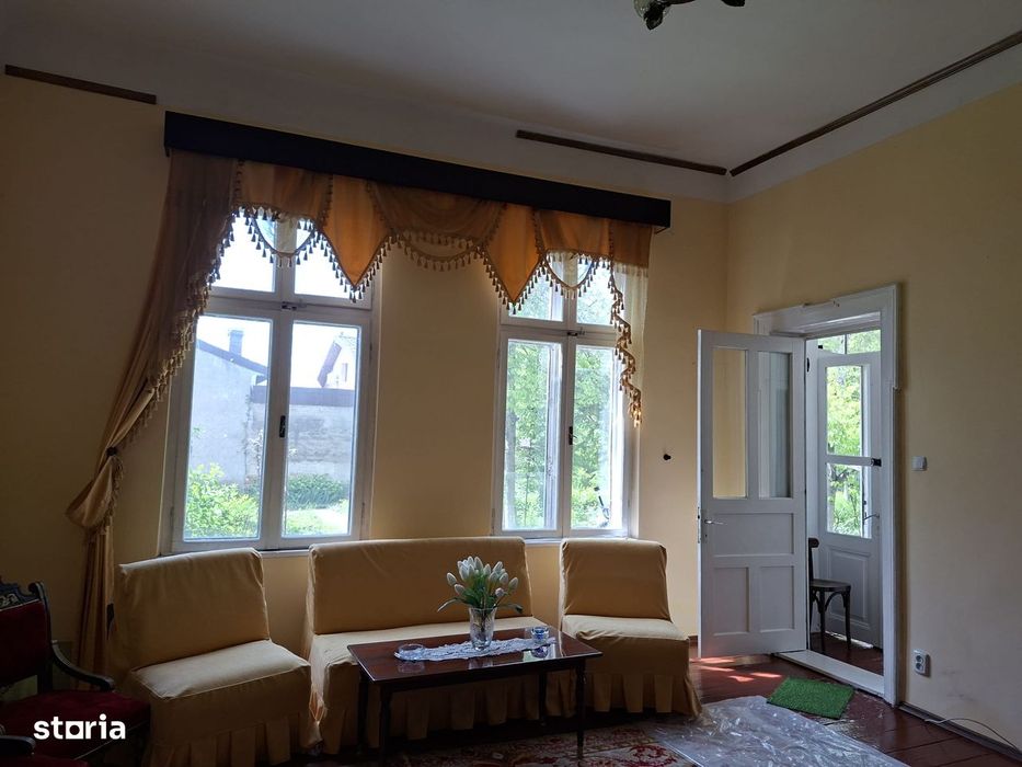 Central-Gh. Doja, casa 3 cam., buc., gr.san., ST-1056mp, 300000e