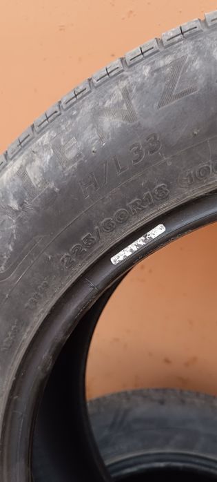 Bridgestone 225/60 R18