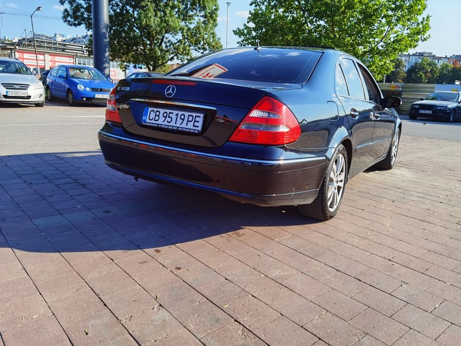 Мерцедес Е320 Бензин