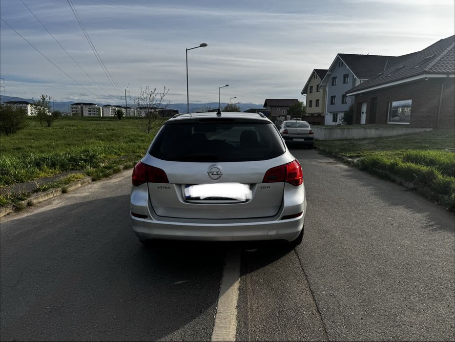 OPEL Astra 2011 — imagine 5