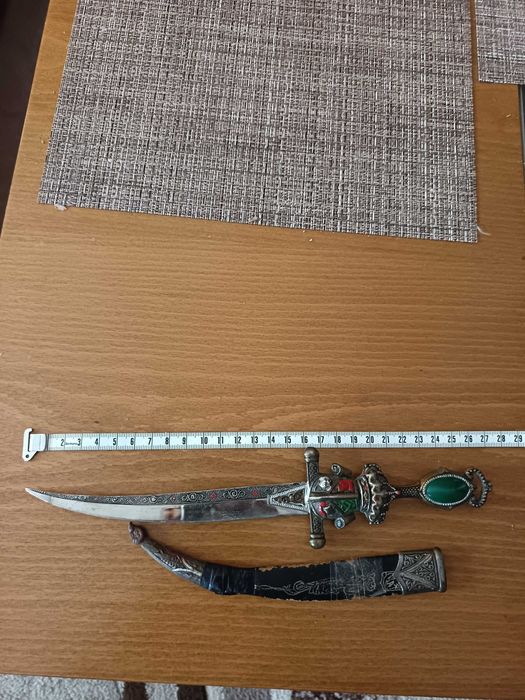 Декоративен нож/кама с кания