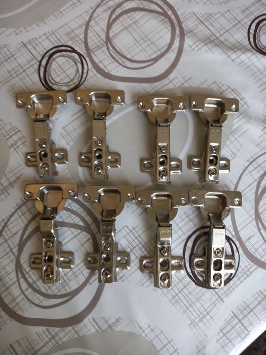 Петли мебельные б/у