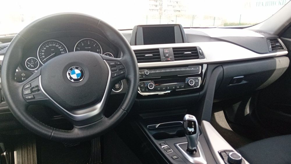 Bmw 320 x drive 2017 dezmembrez