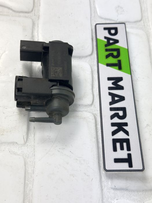 Клапан налягане AUDI 059906627L