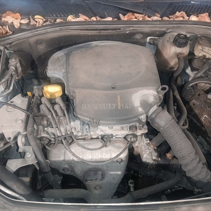 Рено клио симбол на части