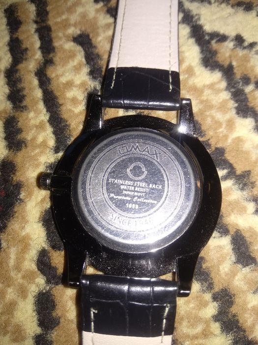 Продам часы. Мужские.