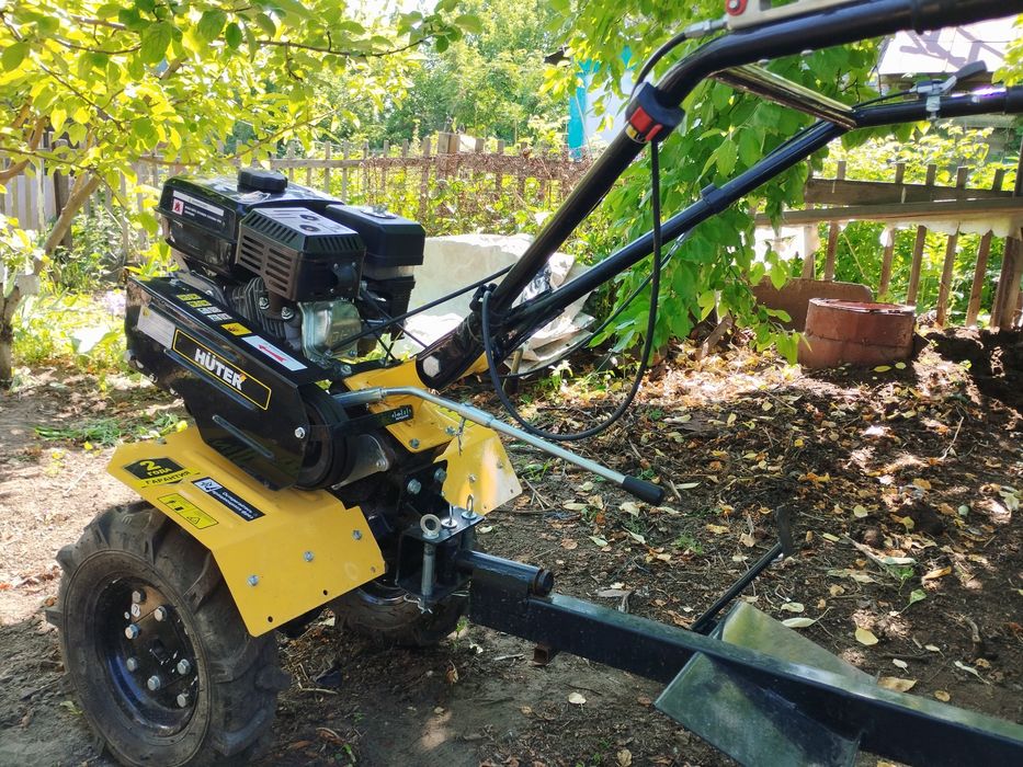 Мотоблок с прицепом