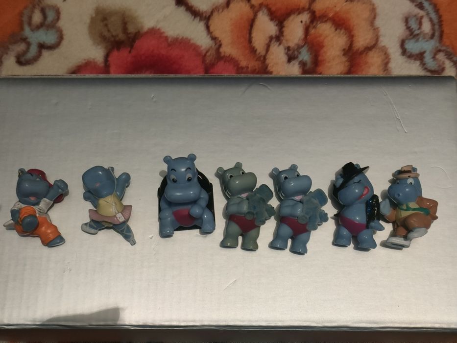 Игрушки из Киндера