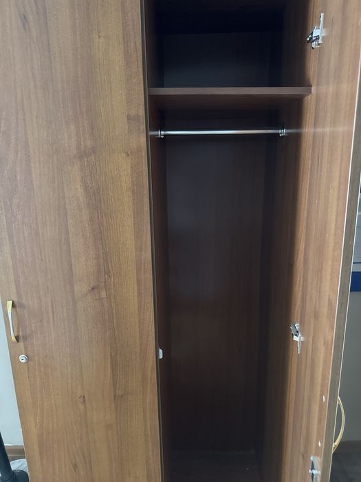 Продам шкаф для одежды