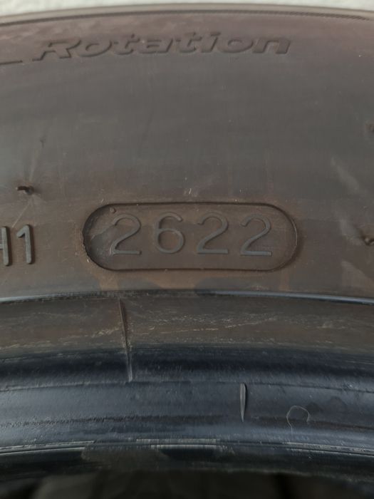 Зимни гуми 4 броя HANKOOK Winter Icept Evo3 235 55 R19 дот 2622