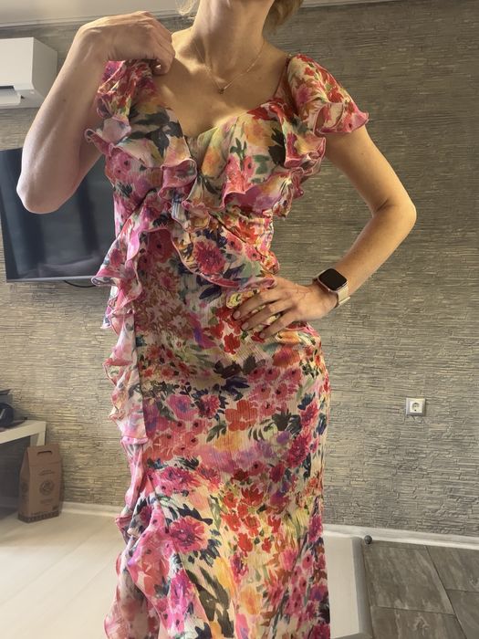 Страхотни рокли Zara