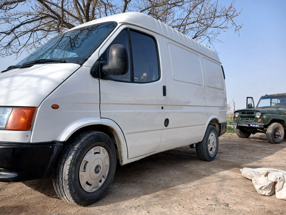 Ford tranzit 1996 perigon