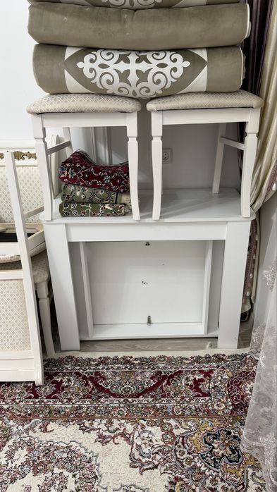 Стол 1*3 метр стуля 12 шт