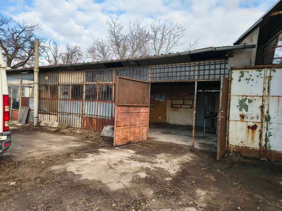 Склад за строителни материали