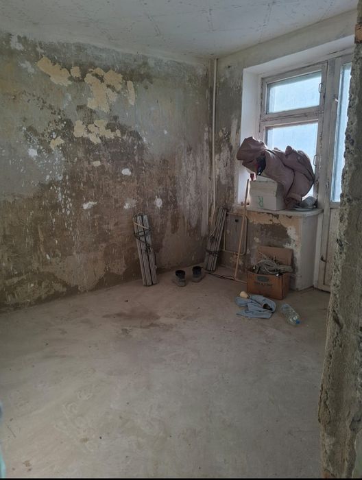 Продам 4х комнатную квартиру
