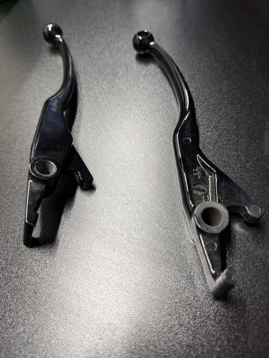 Оригинални лостчета за Yamaha T-Max