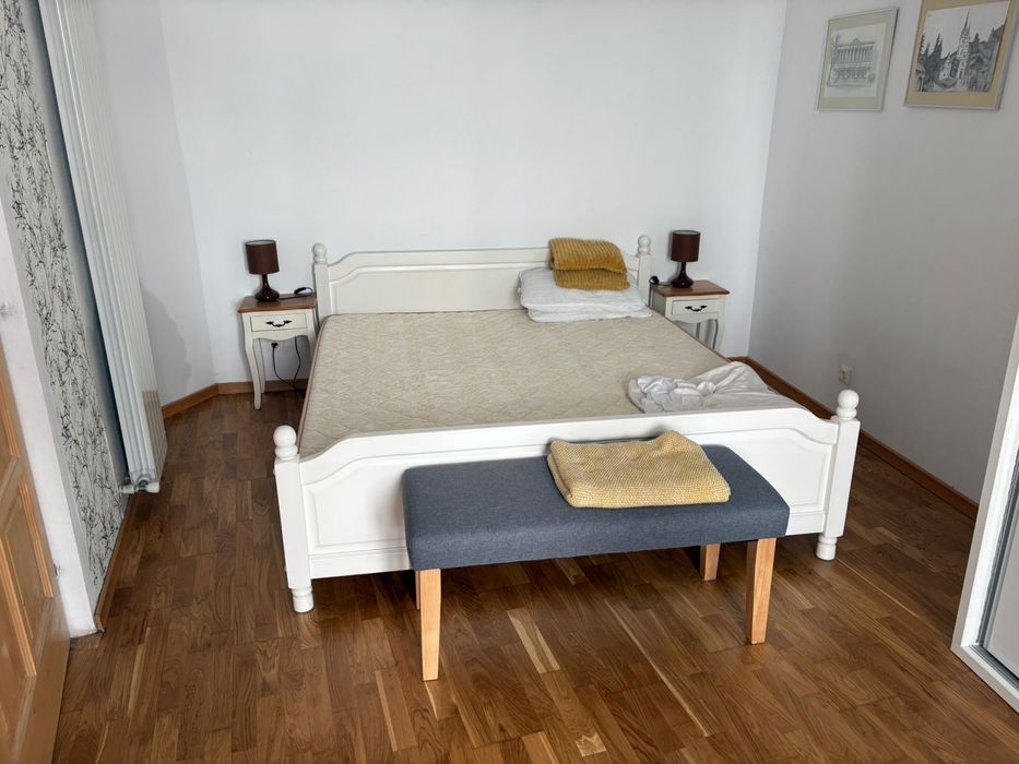 Inchiriez apartament 55 mp - Strada Castelului. Disponibil 1 iulie