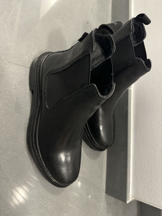 Ghete Chelsea boots Levi’s 37 noi