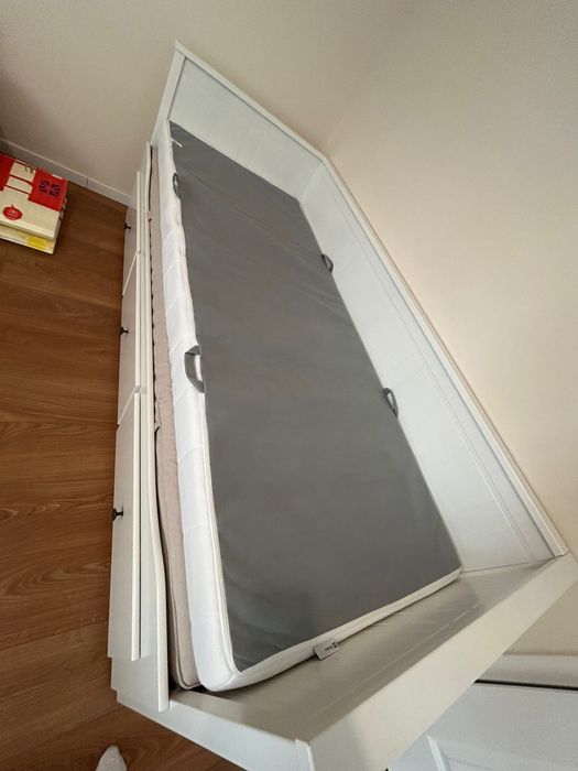 Divan Ikea 3 sertare si doua saltele