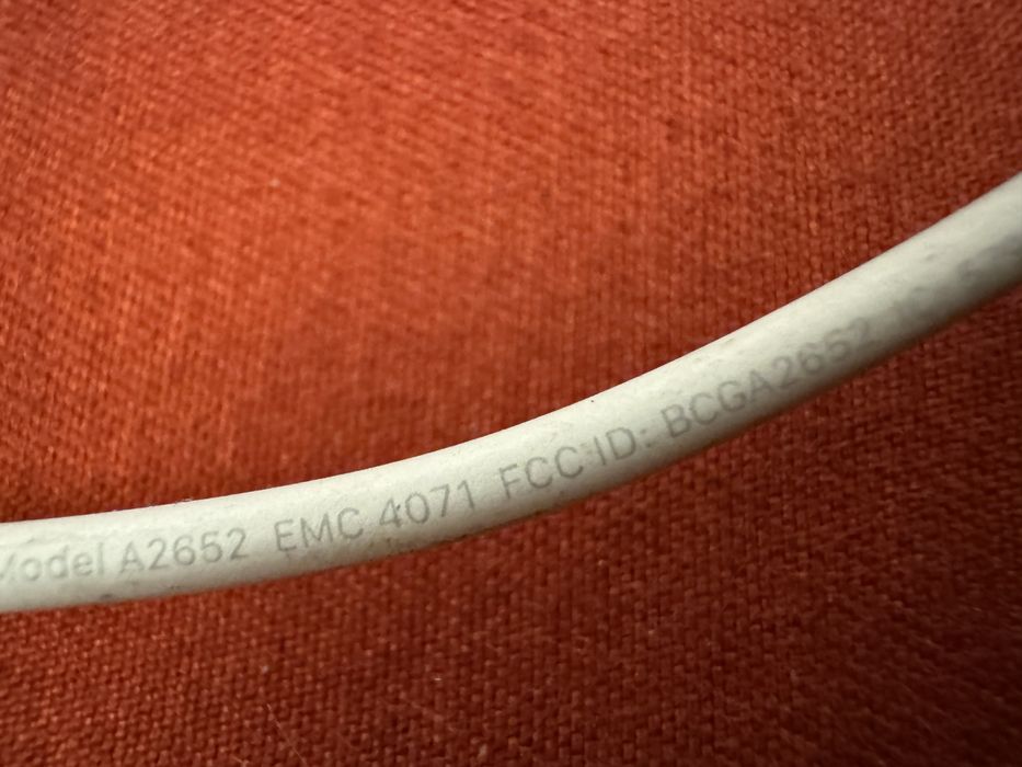 Cablu incarcare original usb c pentru apple watch