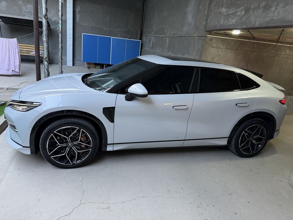 BYD Song L AWD FULL 5 pozitsa